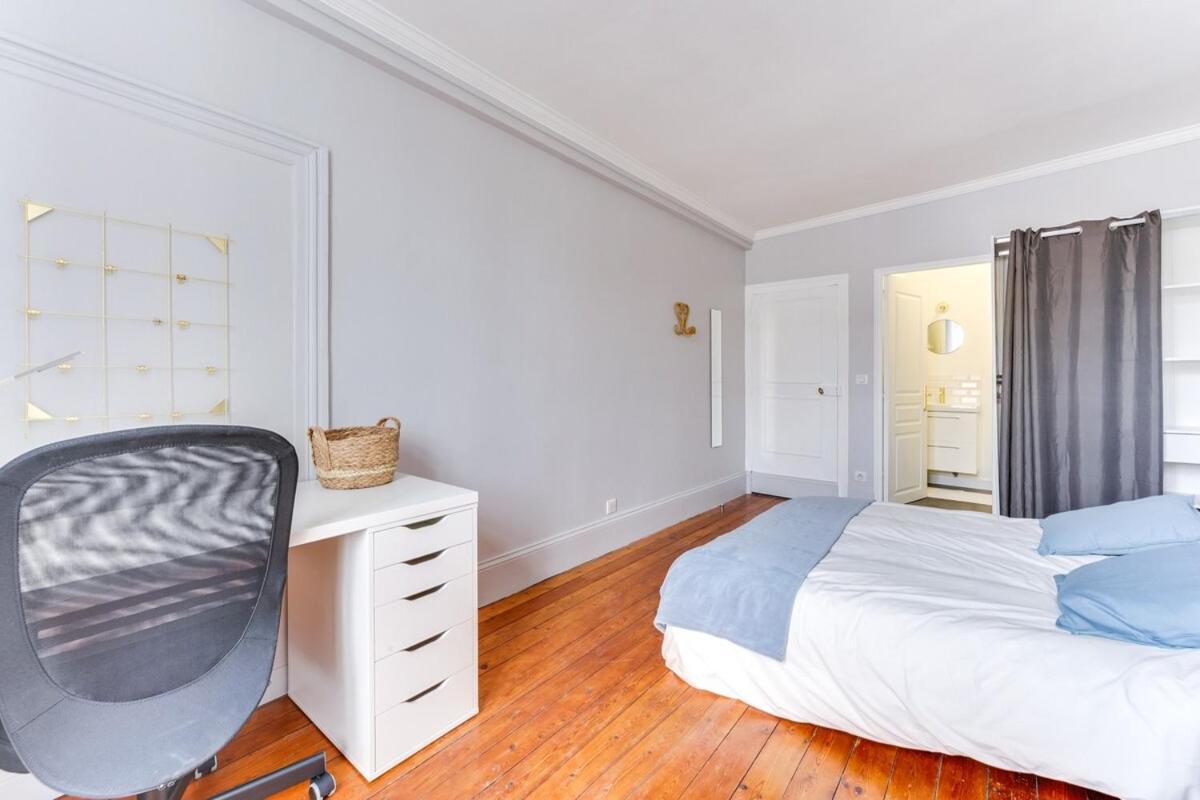La Ruche - Maison 7 Chambres Et 7 Salles De Bain ฟงแตนโบล ภายนอก รูปภาพ