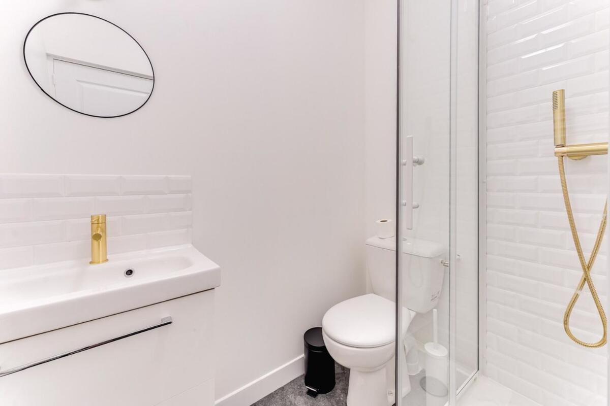 La Ruche - Maison 7 Chambres Et 7 Salles De Bain ฟงแตนโบล ภายนอก รูปภาพ